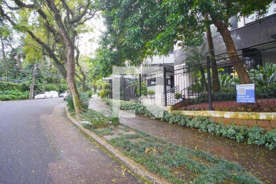 Fachada de apartamento para alugar com 3 quartos, 250m² em Bela Vista, Porto Alegre
