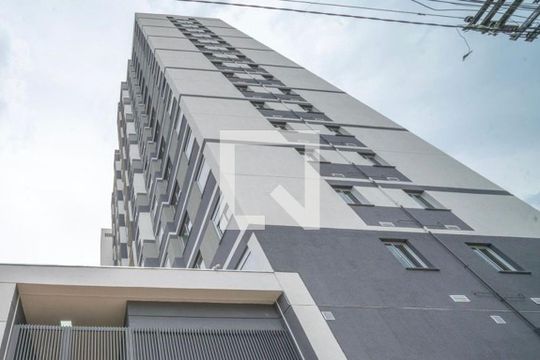 Fachada de apartamento para alugar com 2 quartos, 34m² em Lapa, São Paulo