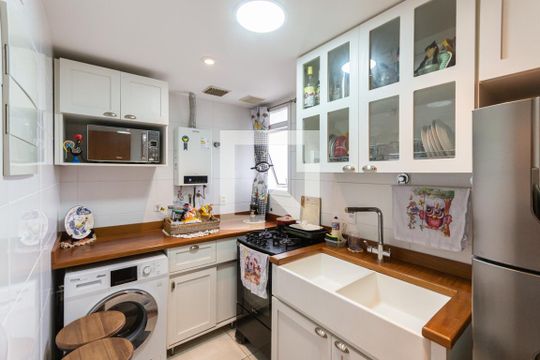 Cozinha de apartamento à venda com 3 quartos, 131m² em Praca da Bandeira, Rio de Janeiro
