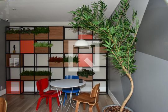 Área comum de apartamento para alugar com 2 quartos, 42m² em Socorro, São Paulo