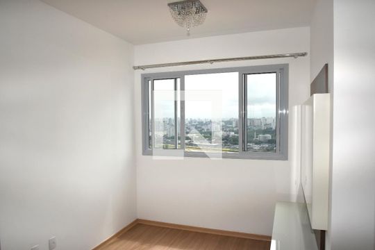 Sala de apartamento para alugar com 2 quartos, 42m² em Socorro, São Paulo