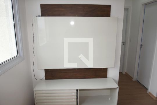 Sala de apartamento para alugar com 2 quartos, 42m² em Socorro, São Paulo