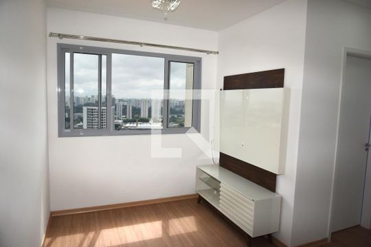 Apartamento para alugar com 2 quartos, 42m² em Socorro, São Paulo
