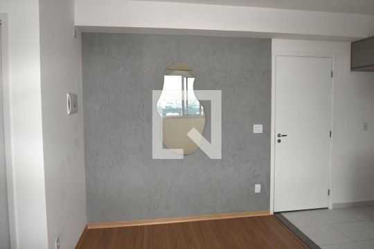 Sala de apartamento para alugar com 2 quartos, 42m² em Socorro, São Paulo