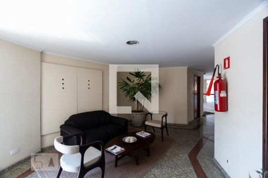 Hall de entrada de apartamento à venda com 2 quartos, 80m² em Campo Belo, São Paulo