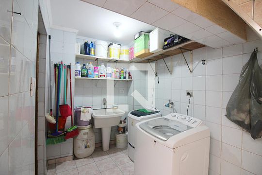 Área de Serviço de casa à venda com 3 quartos, 171m² em Nova Petrópolis, São Bernardo do Campo