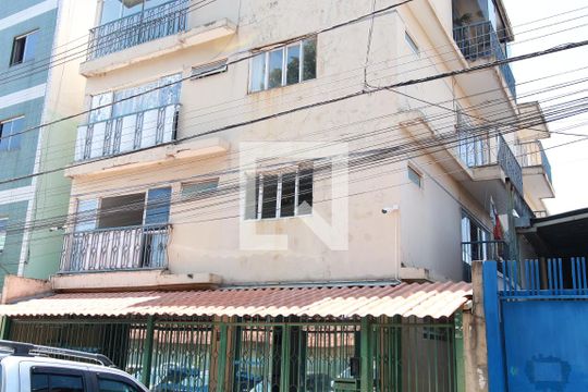 Prédio de apartamento para alugar com 1 quarto, 35m² em Setor de Indústrias Bernardo Sayão (núcleo Bandeirante), Brasília