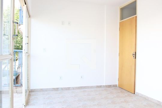 Suíte de apartamento para alugar com 1 quarto, 35m² em Setor de Indústrias Bernardo Sayão (núcleo Bandeirante), Brasília