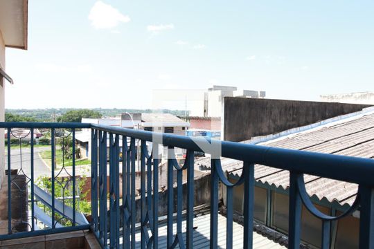 Varanda de apartamento para alugar com 1 quarto, 35m² em Setor de Indústrias Bernardo Sayão (núcleo Bandeirante), Brasília