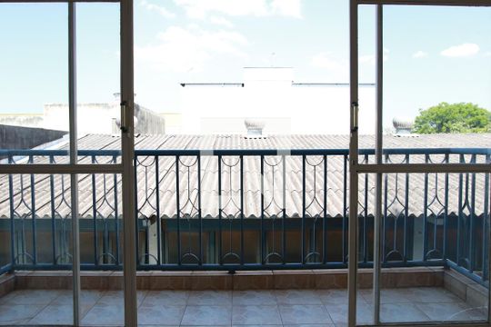 Varanda de apartamento para alugar com 1 quarto, 35m² em Setor de Indústrias Bernardo Sayão (núcleo Bandeirante), Brasília
