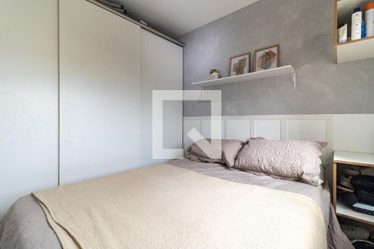 Quarto 1 de apartamento para alugar com 2 quartos, 33m² em Parque Fongaro, São Paulo
