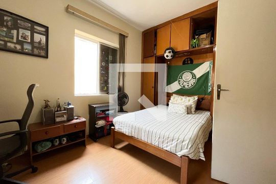 Quarto 1 de casa à venda com 5 quartos, 240m² em Mirandópolis, São Paulo