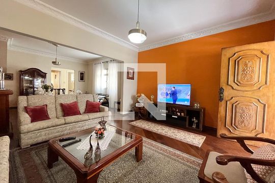 Sala de casa à venda com 5 quartos, 240m² em Mirandópolis, São Paulo