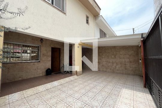 Garagem de casa à venda com 5 quartos, 240m² em Mirandópolis, São Paulo