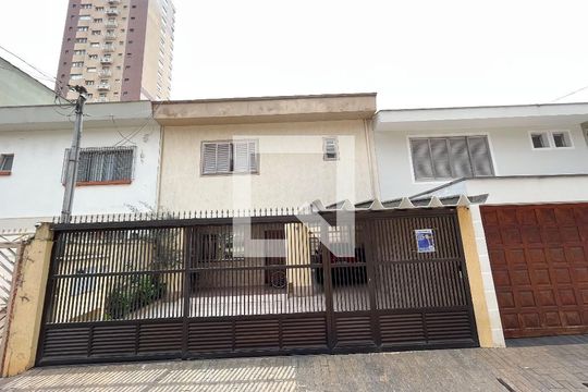 Casa à venda com 5 quartos, 240m² em Mirandópolis, São Paulo