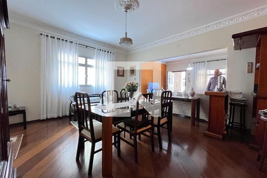 Sala de Jantar de casa à venda com 5 quartos, 240m² em Mirandópolis, São Paulo