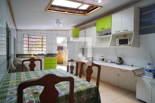 Cozinha  de casa à venda com 3 quartos, 110m² em Jardim Carvalho, Porto Alegre