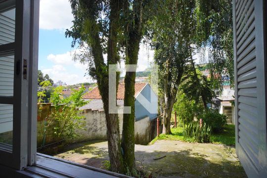 Quarto  3_Vista  de casa à venda com 3 quartos, 110m² em Jardim Carvalho, Porto Alegre