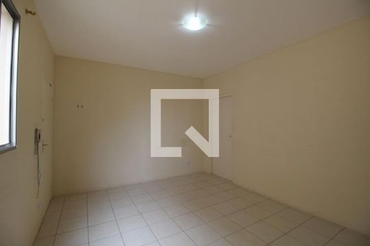 Sala de apartamento para alugar com 2 quartos, 58m² em Jardim Saira, Sorocaba