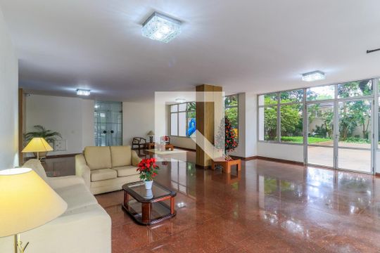 Hall social de apartamento para alugar com 3 quartos, 74m² em Campo Belo, São Paulo