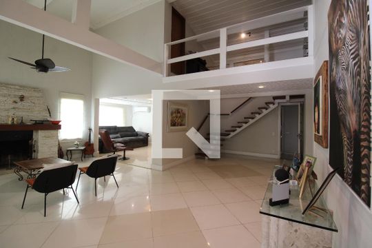 Casa de Condomínio à venda com 5 quartos, 800m² em Anil, Rio de Janeiro
