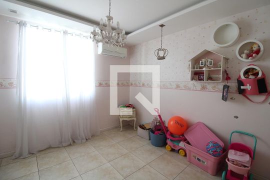 Quarto 3 de casa de condomínio à venda com 5 quartos, 800m² em Anil, Rio de Janeiro