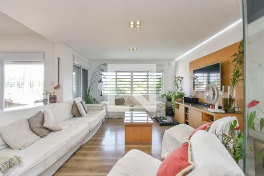 Sala de casa à venda com 3 quartos, 360m² em Perdizes, São Paulo