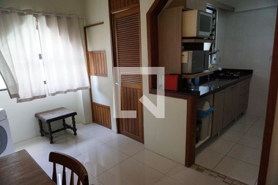 Cozinha de apartamento à venda com 3 quartos, 168m² em Rio Branco, Novo Hamburgo