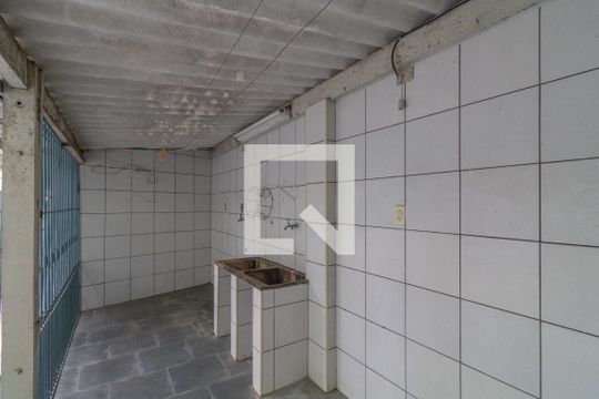 Área de Serviço de casa à venda com 3 quartos, 200m² em Vila Ramos, São Paulo
