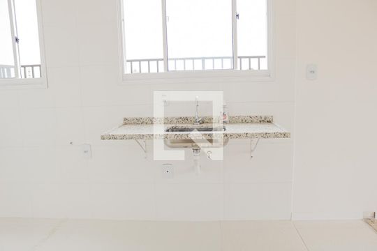 Cozinha e Área de Serviço de apartamento à venda com 1 quarto, 72m² em Vila Mazzei, São Paulo