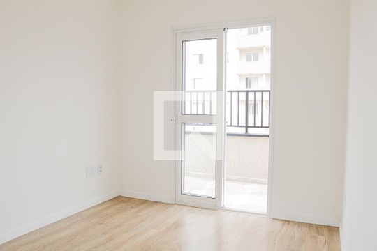 Sala de apartamento à venda com 1 quarto, 72m² em Vila Mazzei, São Paulo