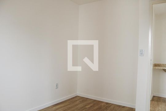 Quarto de apartamento à venda com 1 quarto, 72m² em Vila Mazzei, São Paulo