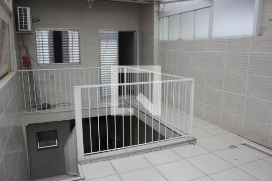Área superior comum de casa à venda com 4 quartos, 164m² em Vila Augusta, Guarulhos