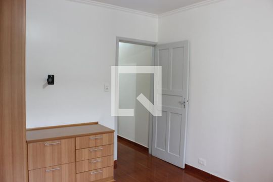 Quarto 01 de casa à venda com 4 quartos, 164m² em Vila Augusta, Guarulhos