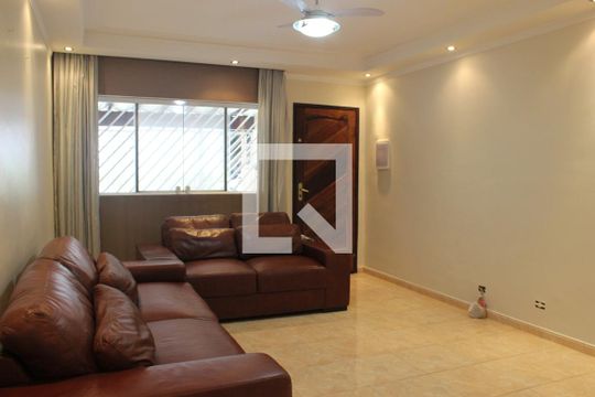 Casa à venda com 4 quartos, 164m² em Vila Augusta, Guarulhos