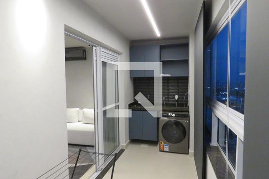 Sacada de kitnet/studio para alugar com 1 quarto, 45m² em Jardim América, Goiânia