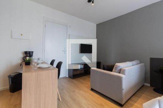 Quarto/Cozinha de apartamento à venda com 1 quarto, 26m² em Jardim Panorama, São Paulo