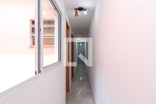 Corredor dos Quartos de casa à venda com 3 quartos, 120m² em Vila Nova Cachoeirinha, São Paulo