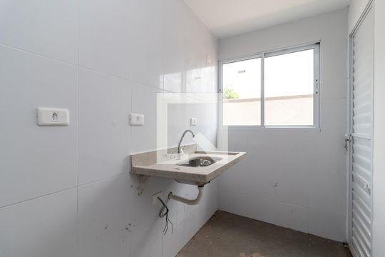 Cozinha de apartamento à venda com 2 quartos, 53m² em Vila Mazzei, São Paulo