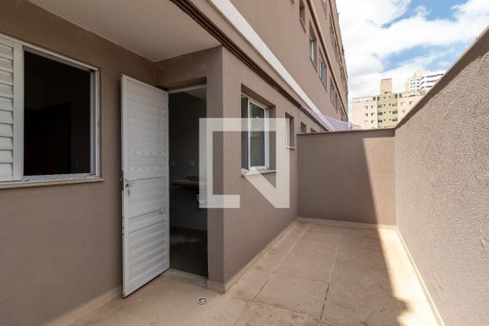 Quintal de apartamento à venda com 2 quartos, 53m² em Vila Mazzei, São Paulo