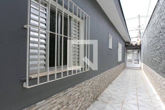 Corredor de casa à venda com 2 quartos, 137m² em Chácara Santo Antônio (zona Leste), São Paulo