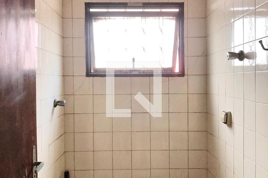 Banheiro de kitnet/studio à venda com 1 quarto, 35m² em Vila Jerusalem, São Bernardo do Campo