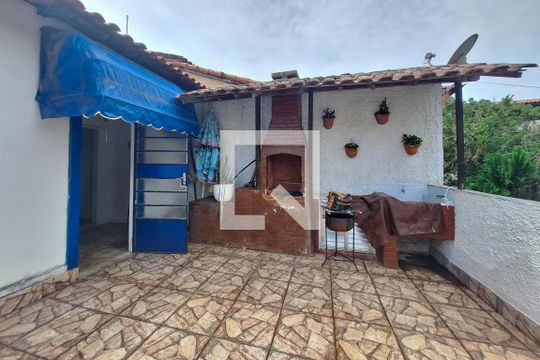 Terraço de casa à venda com 3 quartos, 100m² em Santa Rosa, Niterói