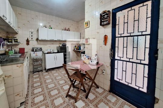 Cozinha de casa à venda com 3 quartos, 100m² em Santa Rosa, Niterói
