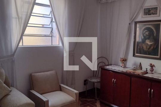 Casa à venda com 3 quartos, 146m² em Horto Florestal, Belo Horizonte