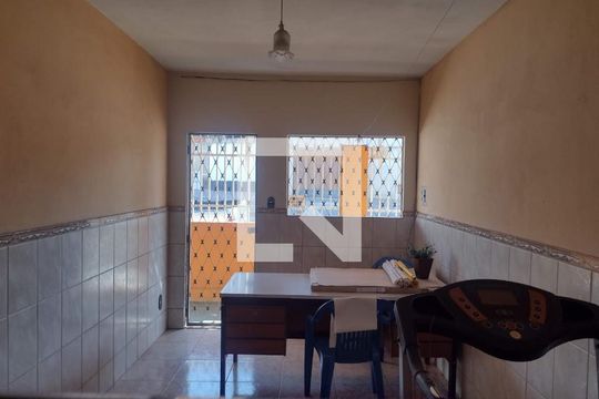Sala de jantar de casa à venda com 3 quartos, 146m² em Horto Florestal, Belo Horizonte