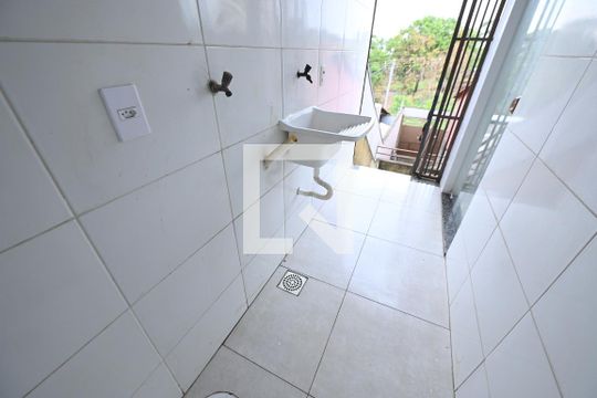 Área de Serviço de casa para alugar com 2 quartos, 60m² em Setor Goiânia 2, Goiânia