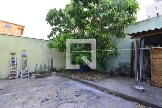 Área comum de casa à venda com 5 quartos, 311m² em Nova Granada, Belo Horizonte