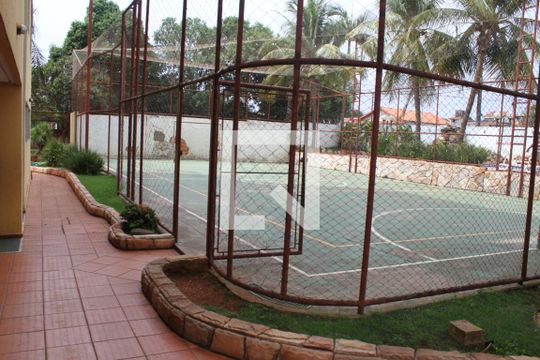 quadra de apartamento para alugar com 2 quartos, 65m² em Setor Castelo Branco, Goiânia