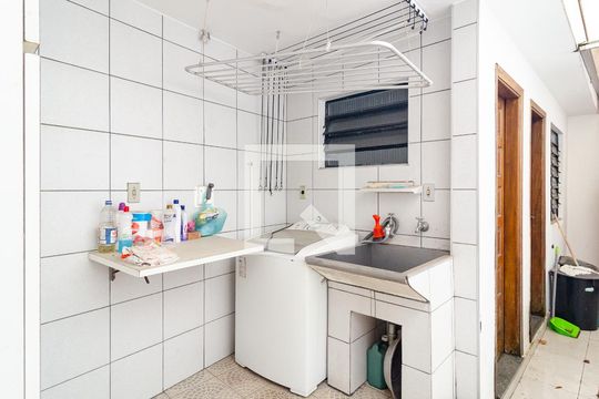 Área de Serviço de casa à venda com 3 quartos, 200m² em Planalto Paulista, São Paulo